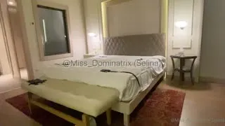 İki çılgın kadın ve bir kurban..